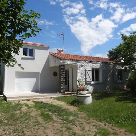 Maisonnette De Plain-pied Au Calme, Proche - Fr-1-476-80 Holiday home La Faute-sur-Mer