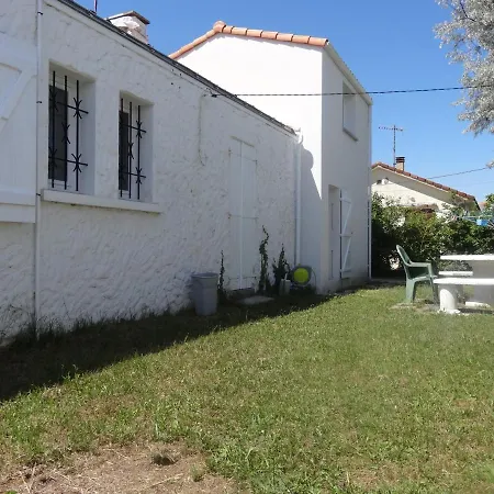 Maisonnette De Plain-pied Au Calme, Proche - Fr-1-476-80 La Faute-sur-Mer
